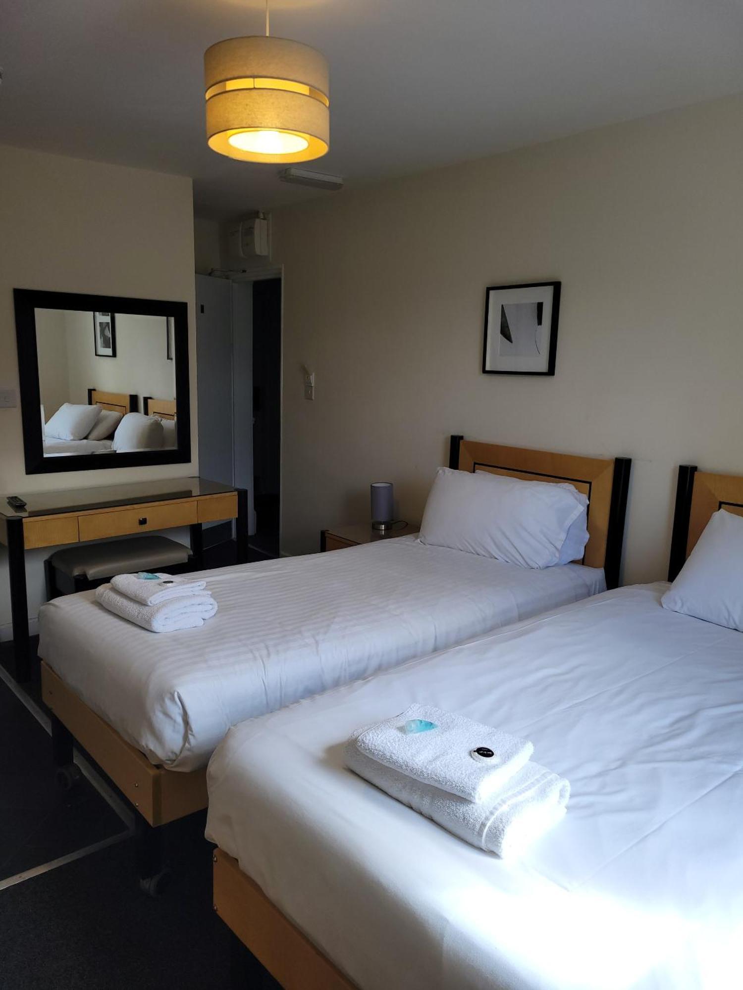 En-suite Twin Room