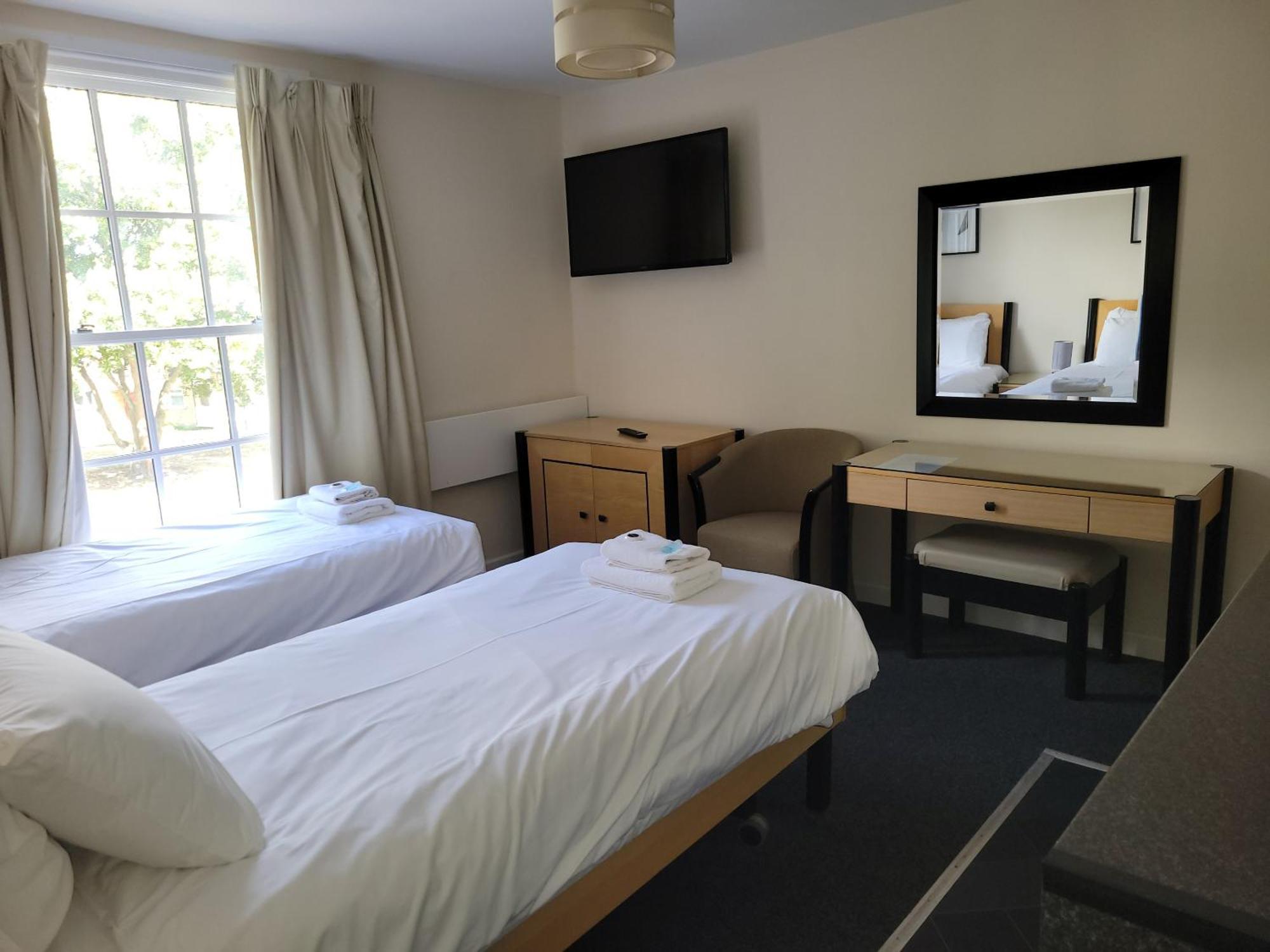 En-suite Twin Room