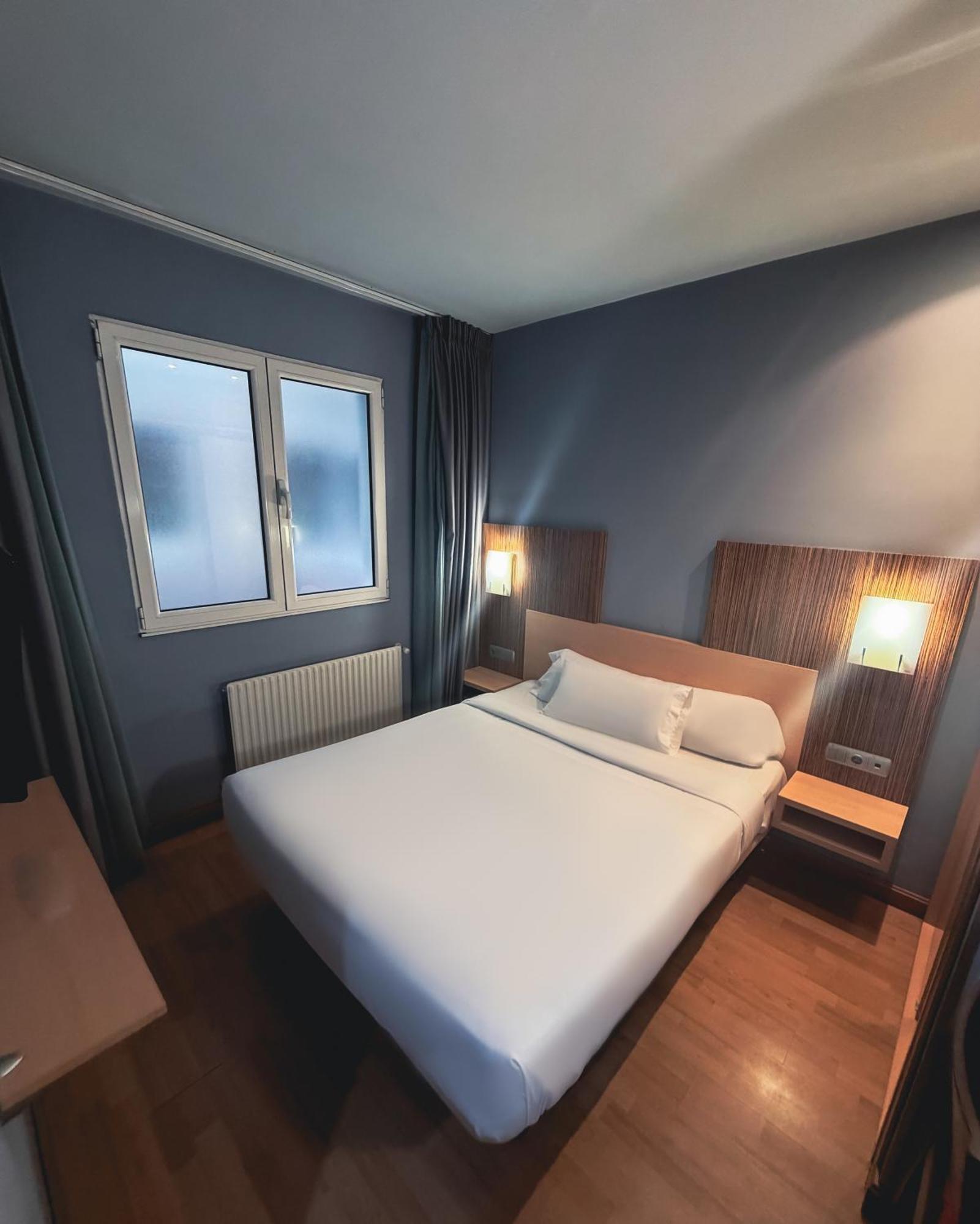 1 Single Bed Superior Room
