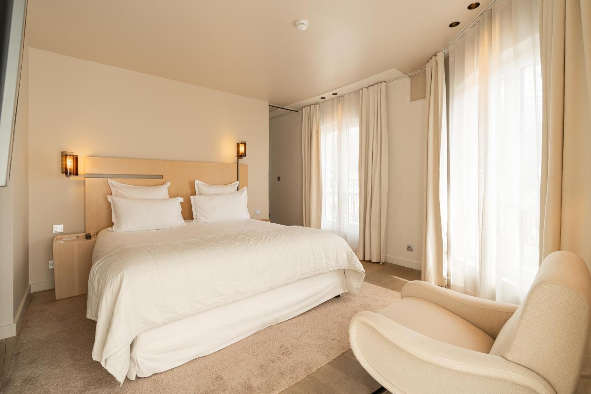 Junior Suite,1769821014:JPEG