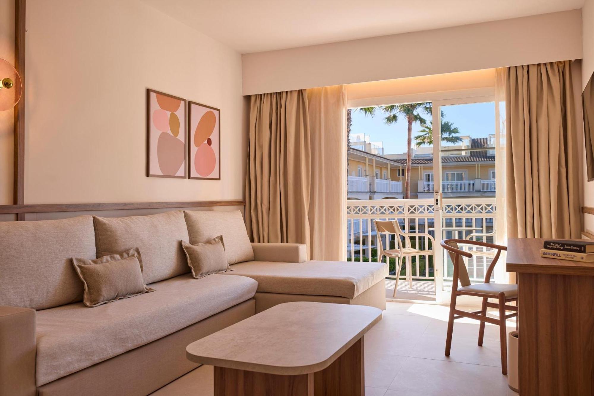 One-Bedroom Suite