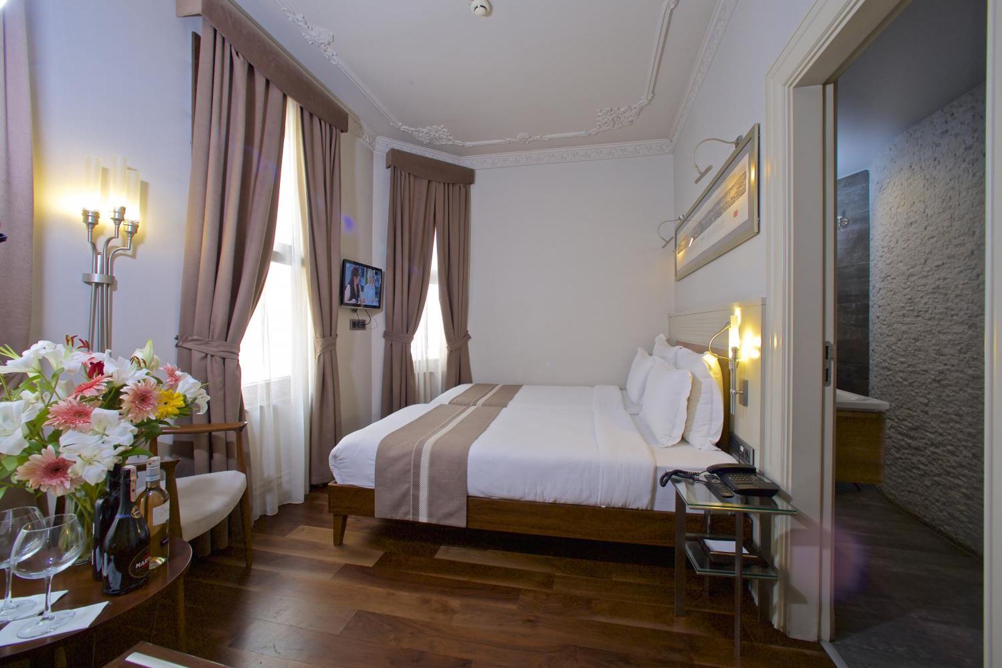 Standard Twin Room,1770536428:JPEG