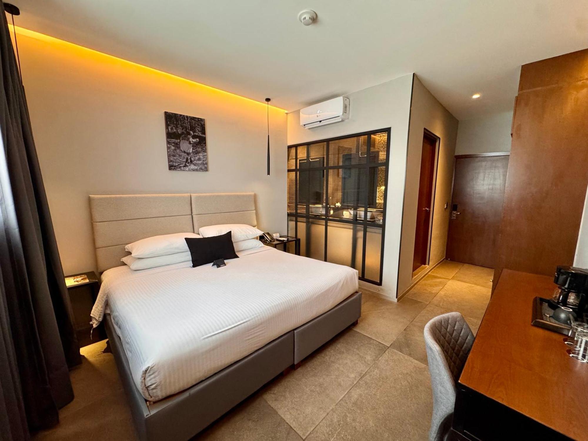 Standard Suite
