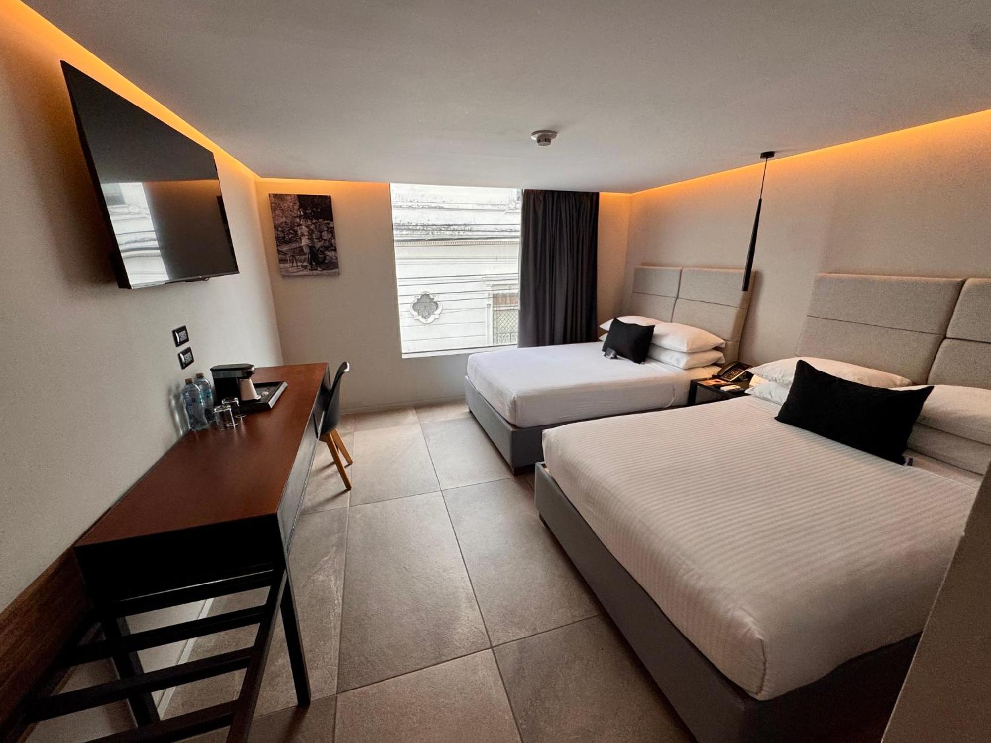 Standard Double Suite