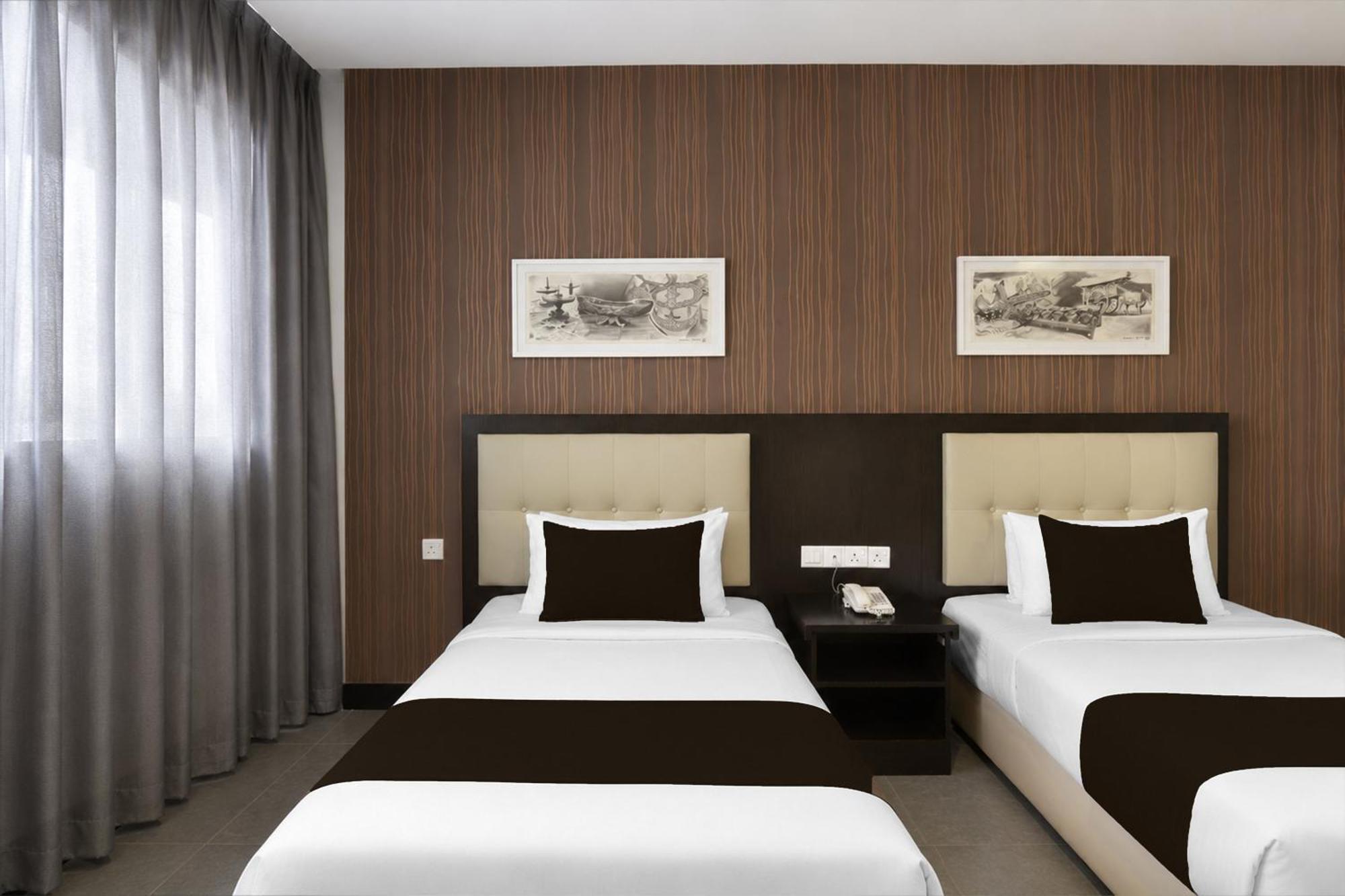 Deluxe Twin Room