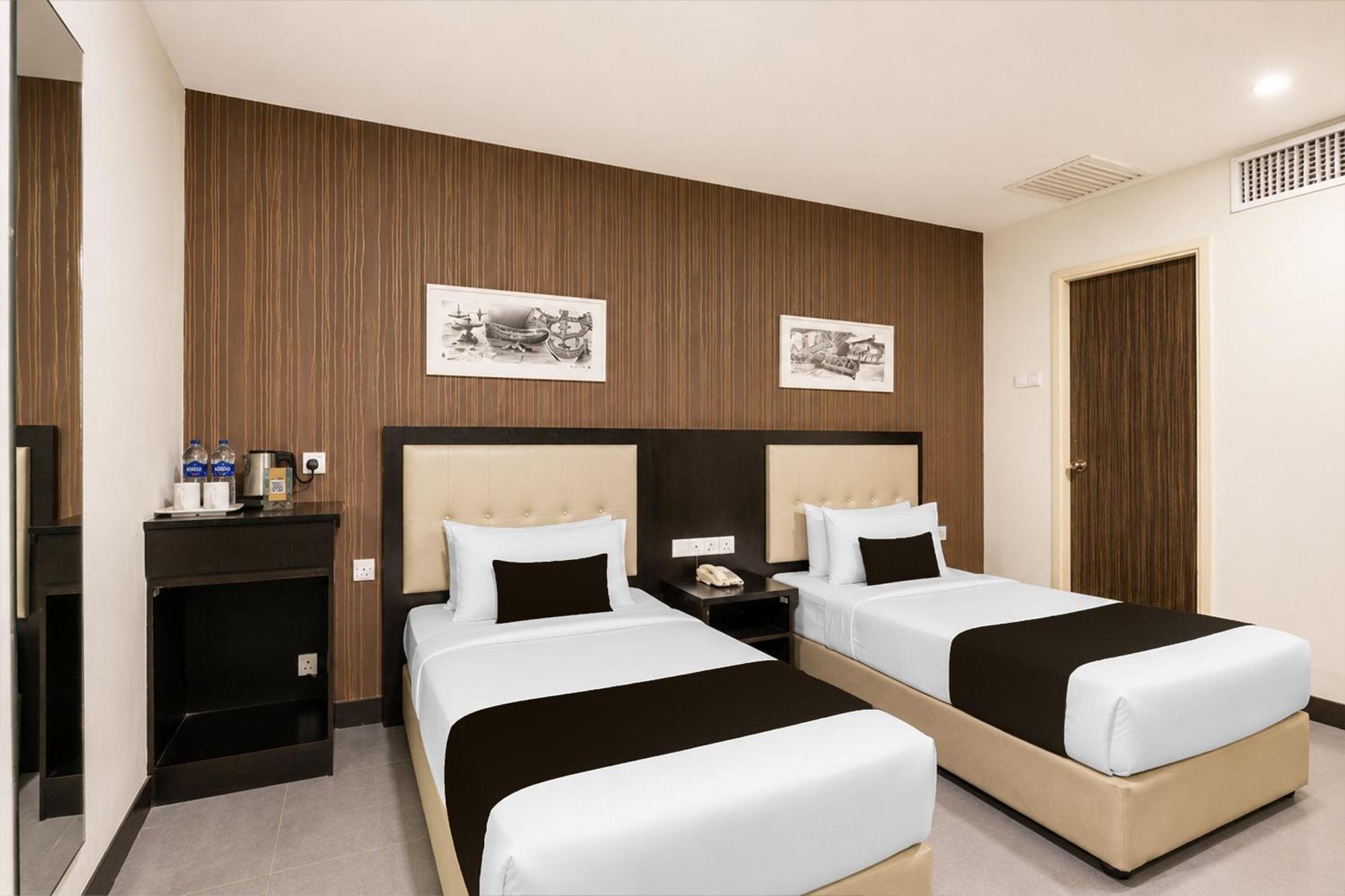 Superior Twin Room