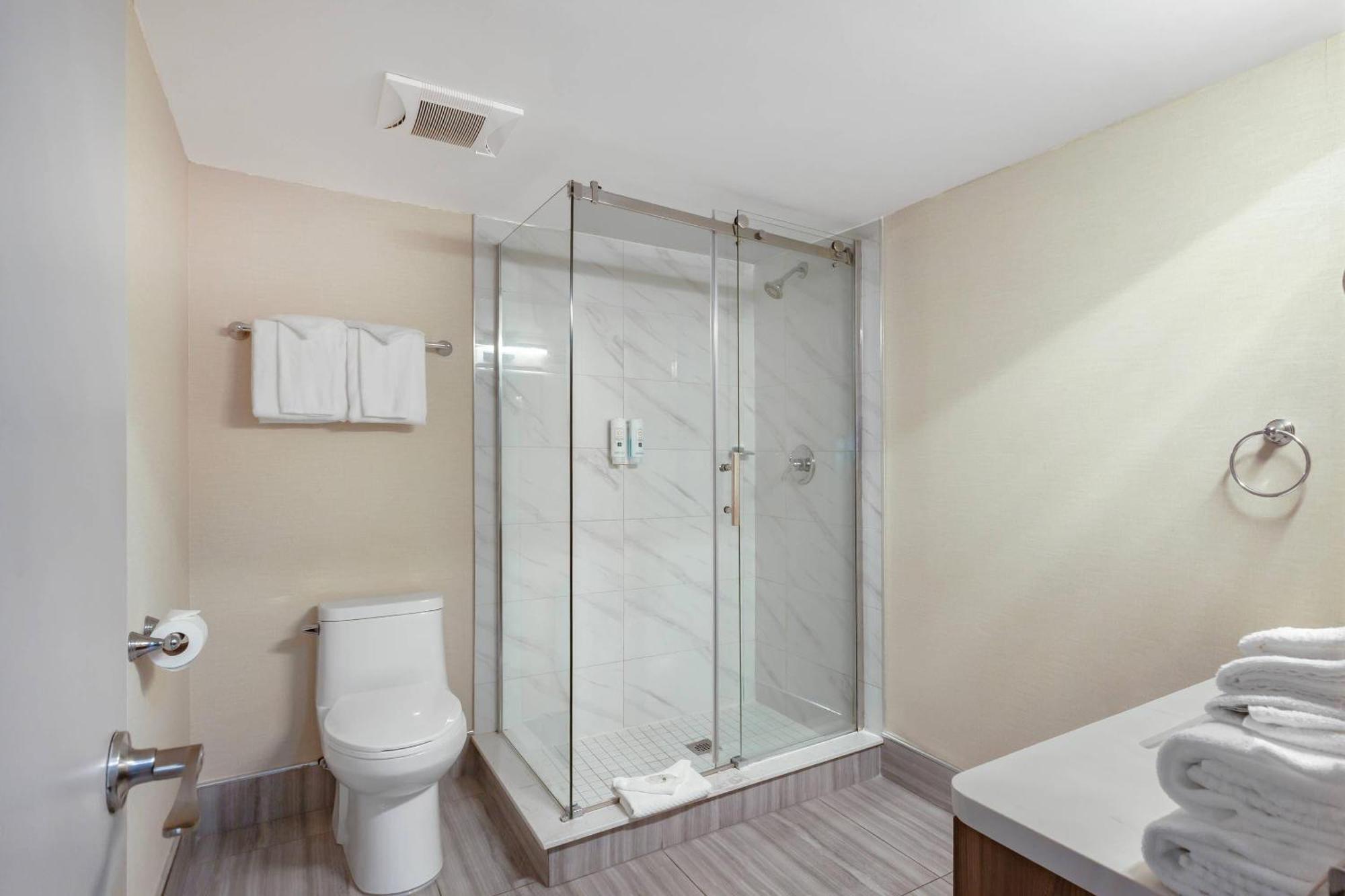 Suite King avec 2 Lits King-Size - Non-Fumeurs