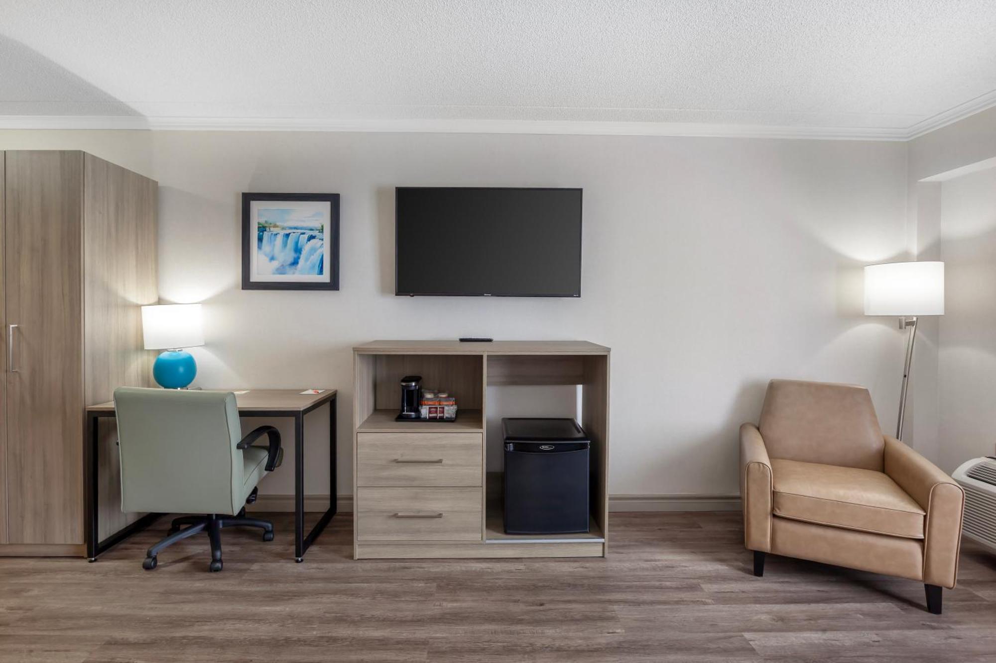 Chambre avec 2 Lits Queen-Size - Accessible aux Personnes à Mobilité Réduite - Non-Fumeurs