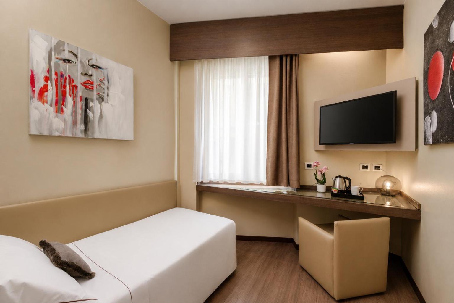 Superior Single Room