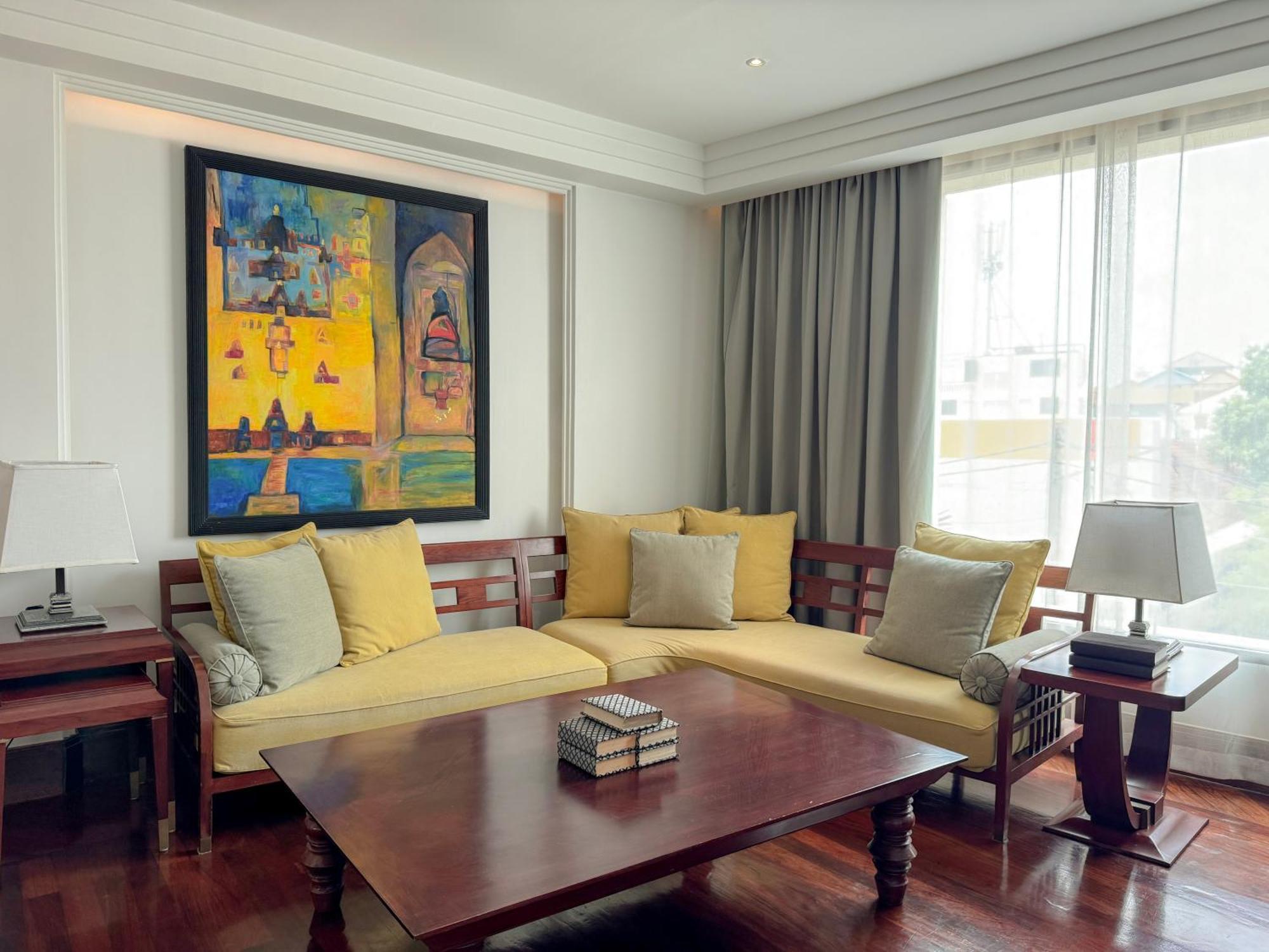 Deluxe King Room