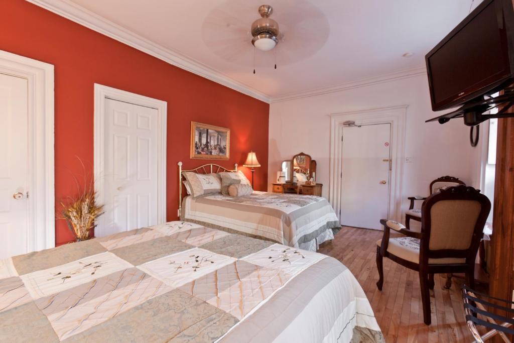 Double Room with Two Double Beds