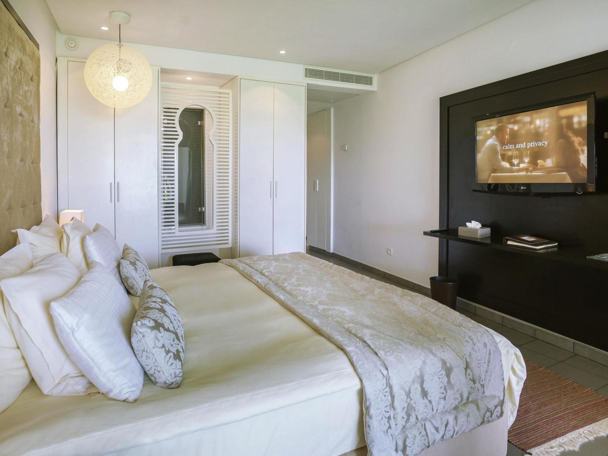 Deluxe Twin Room Pool View
