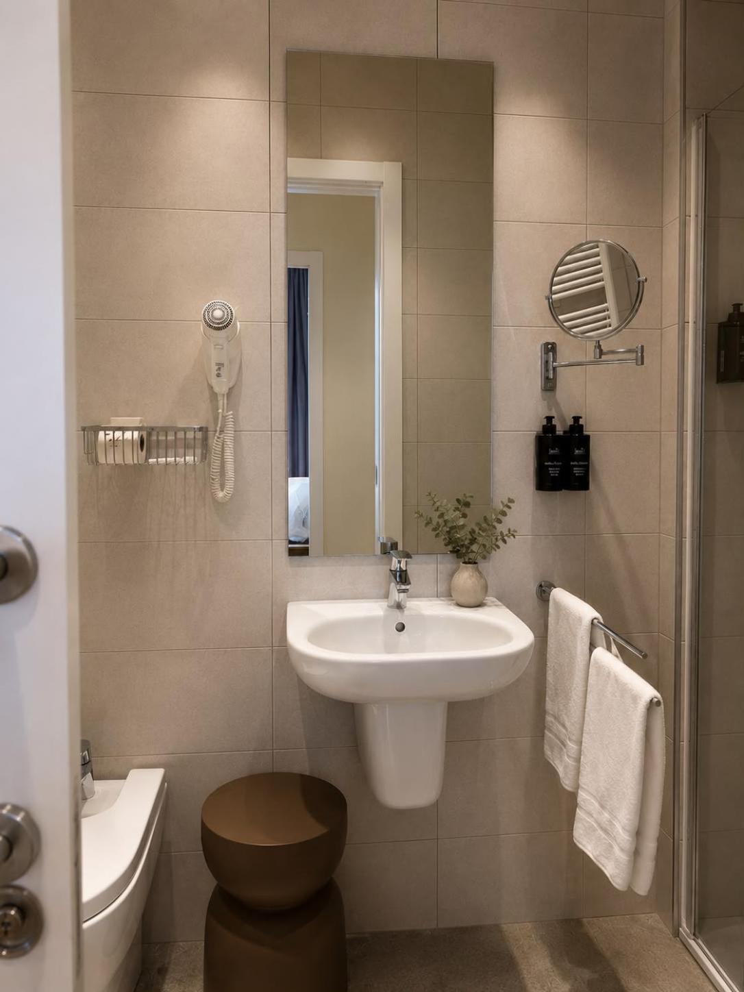 Double or Twin Room Balcony