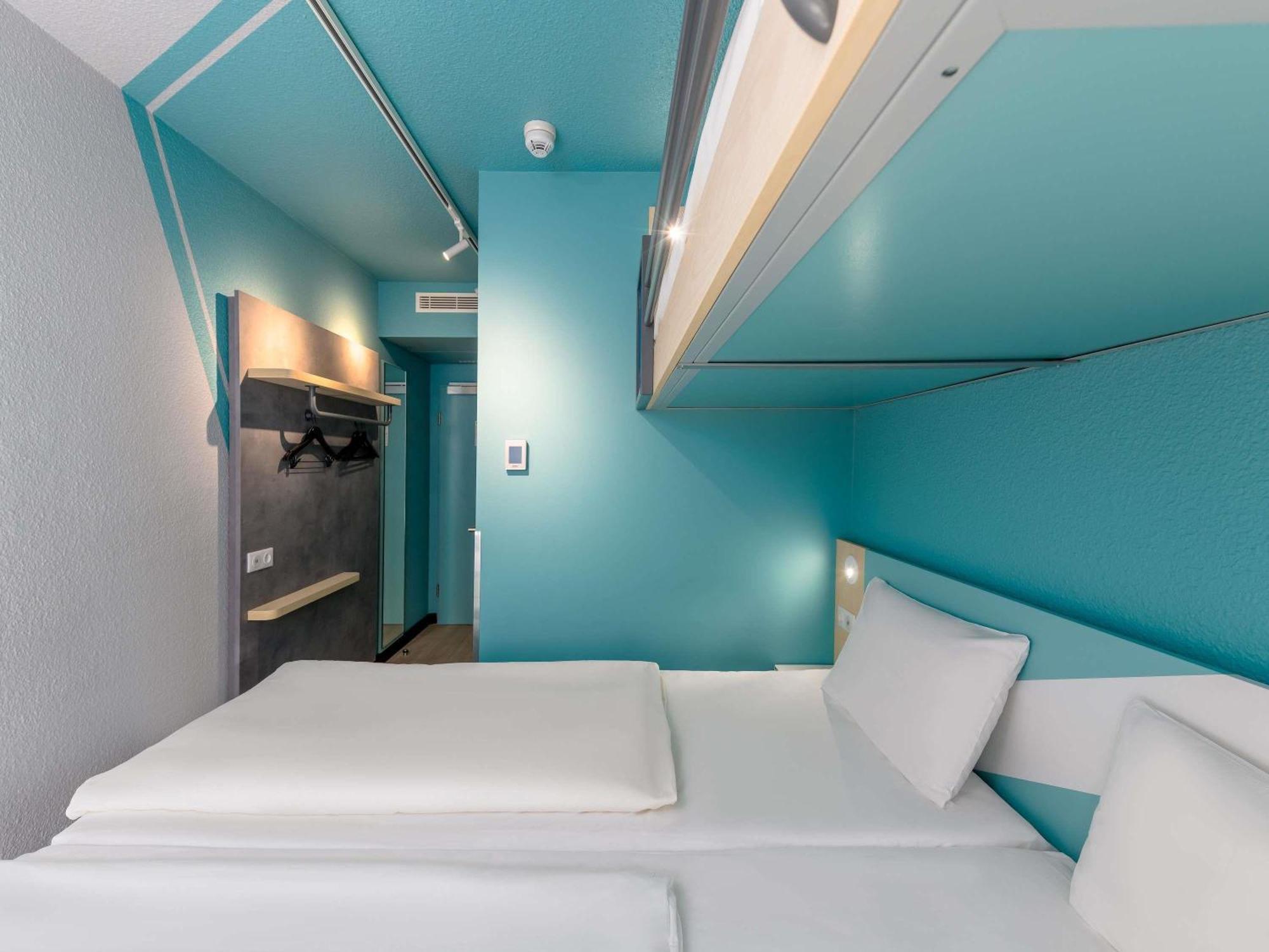 Basic Triple Room