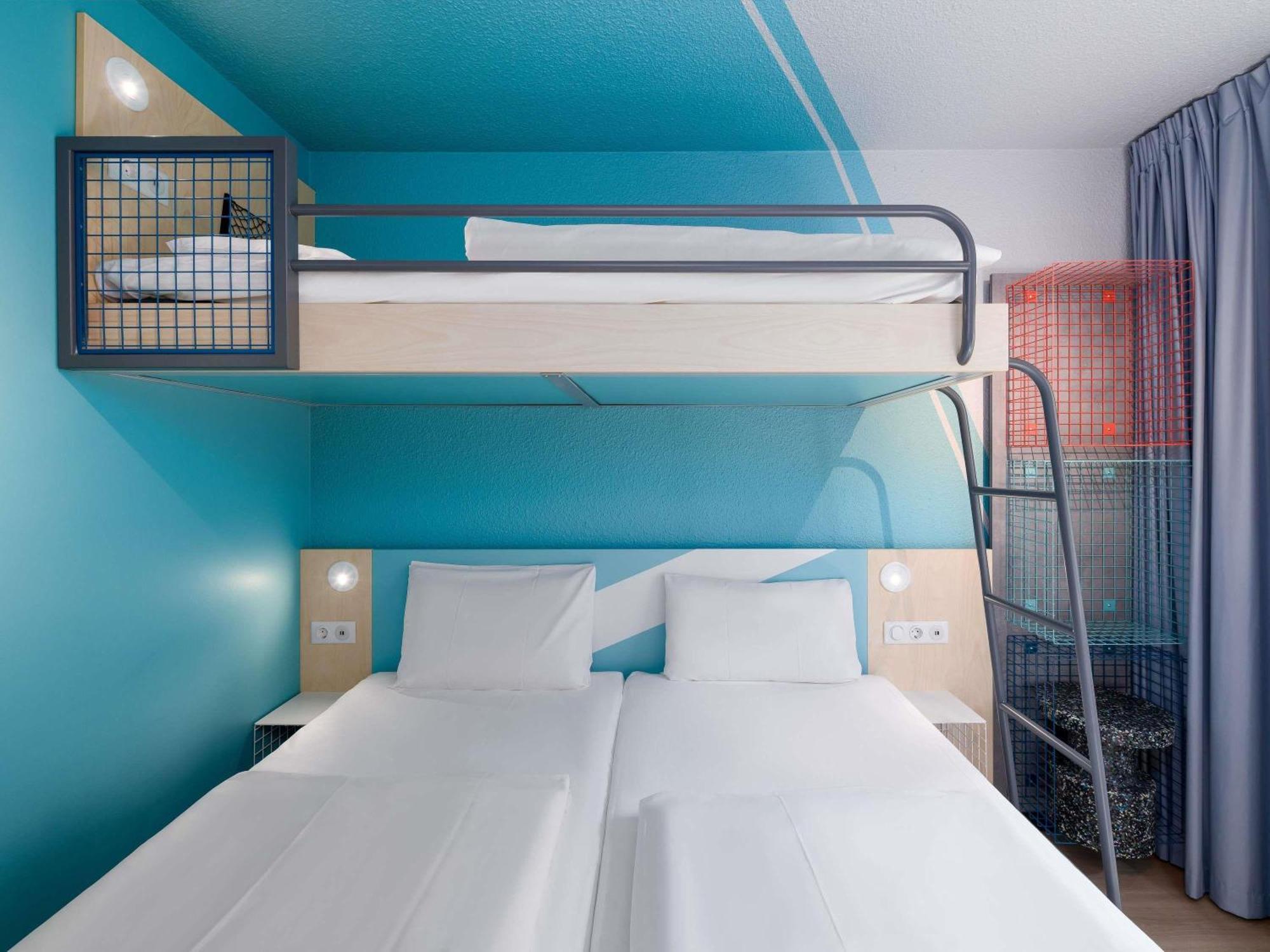 Basic Triple Room