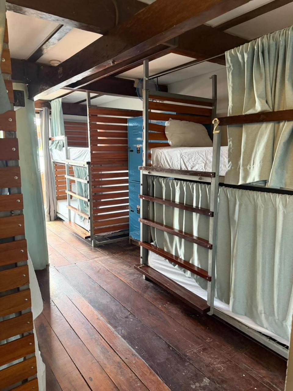 Bed 8-Bed Mixed Dormitory Room