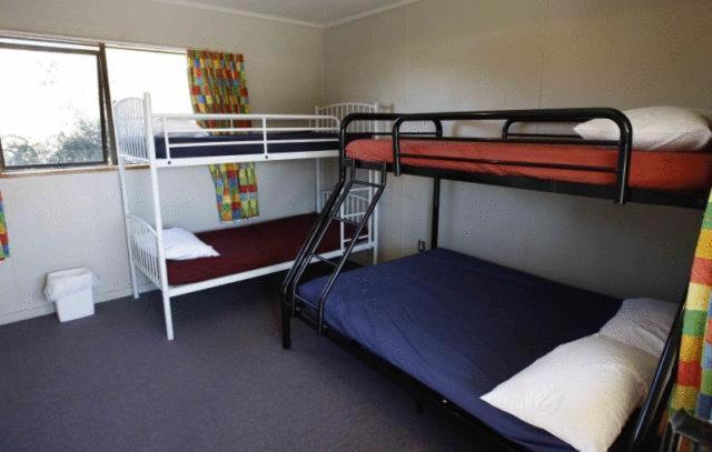 Standard Cabin (7 Adults)