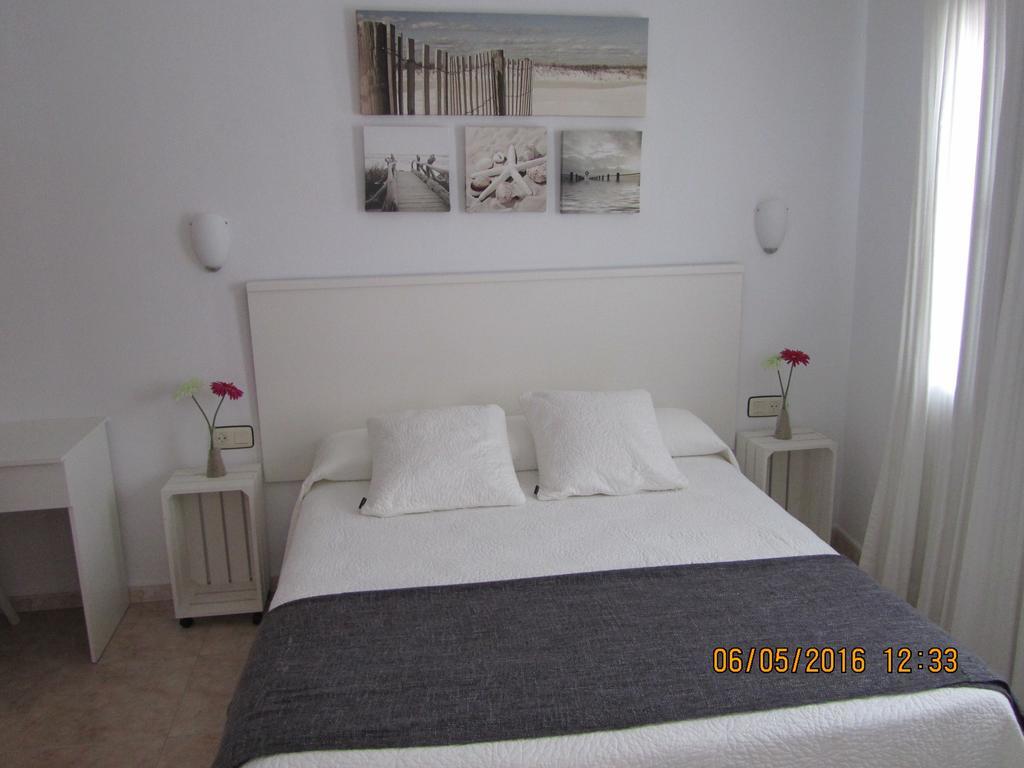 Double Room with Private Bathroom,401723961:JPEG
