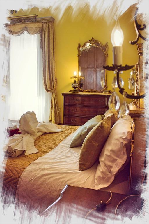 Deluxe Double Room with Bath