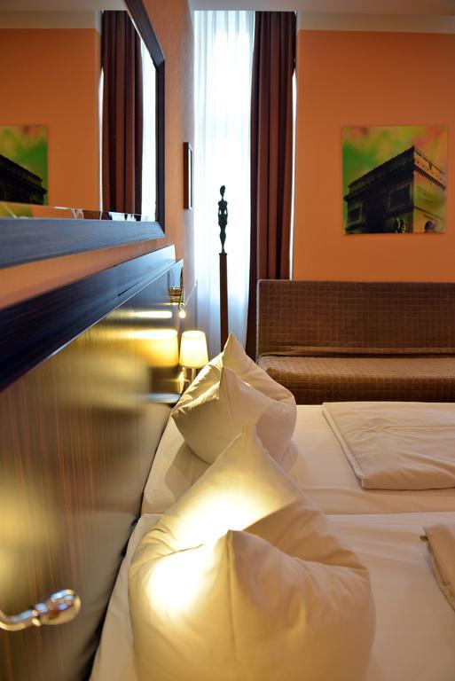 Comfort Single Room