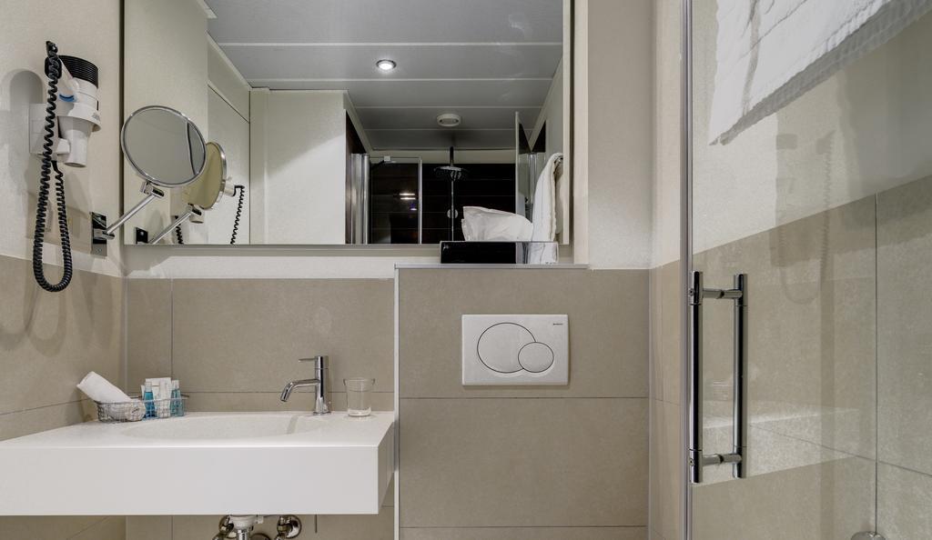 Chambre Simple Supérieure (Utilisation Double)