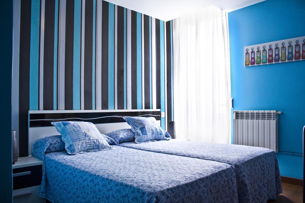 Twin Room with City View