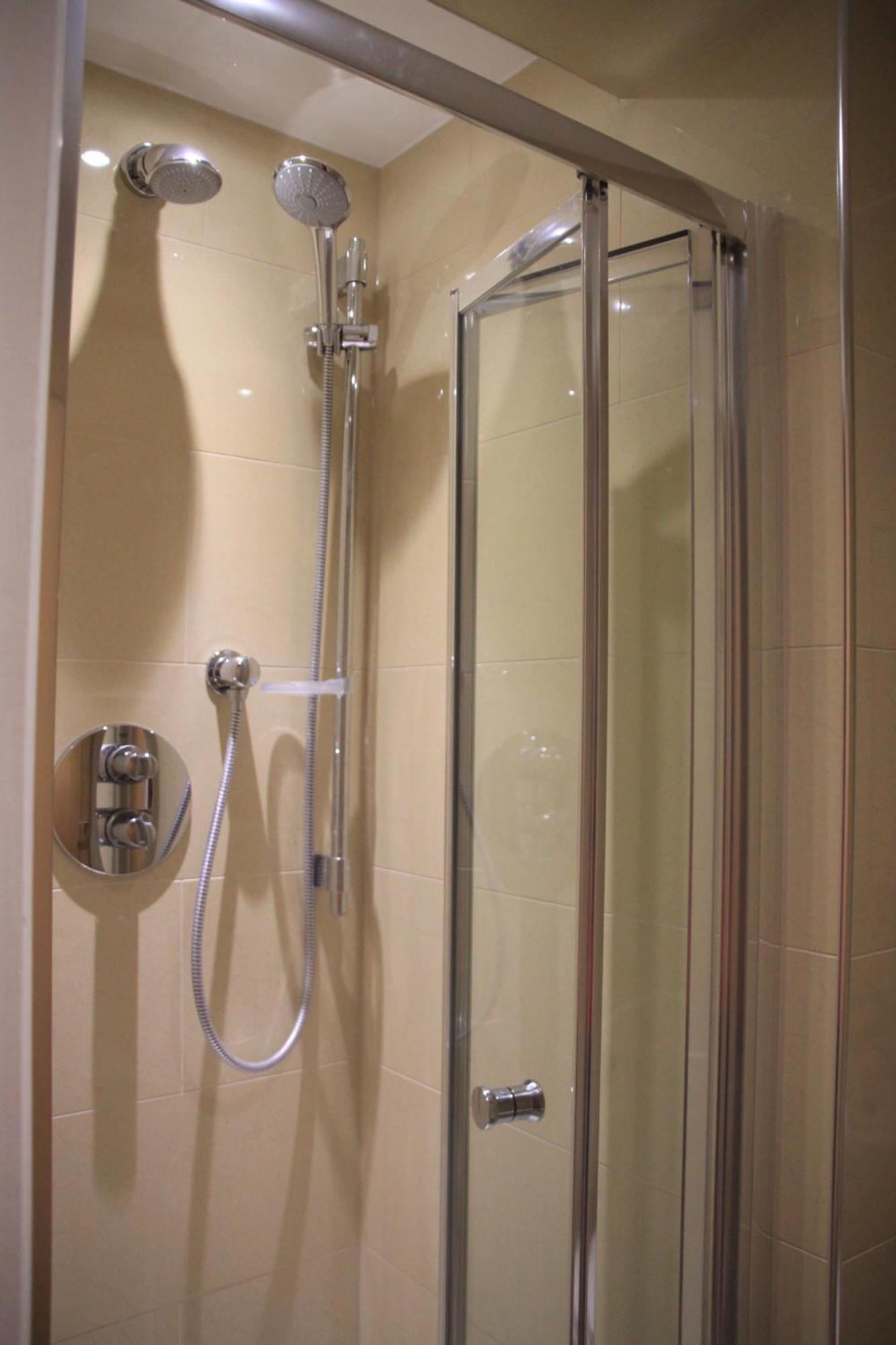 Habitación Individual City con baño