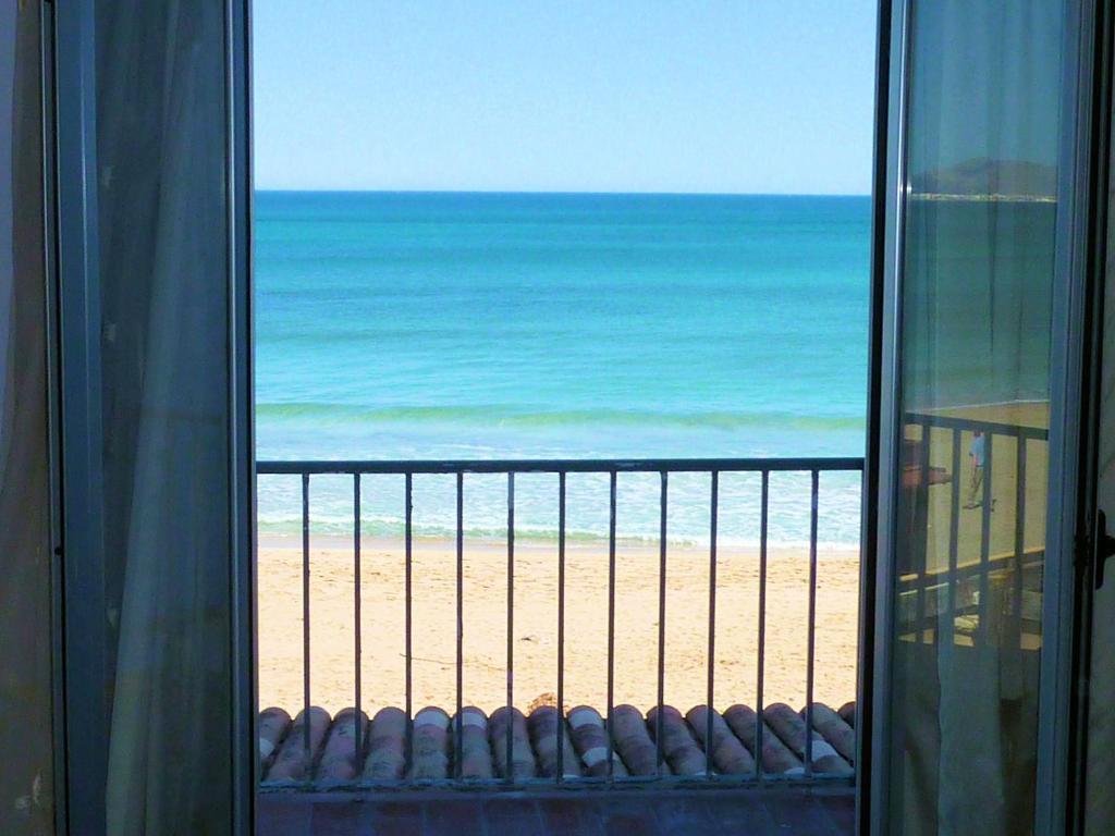 Double or Twin Room with Balcony and Sea View