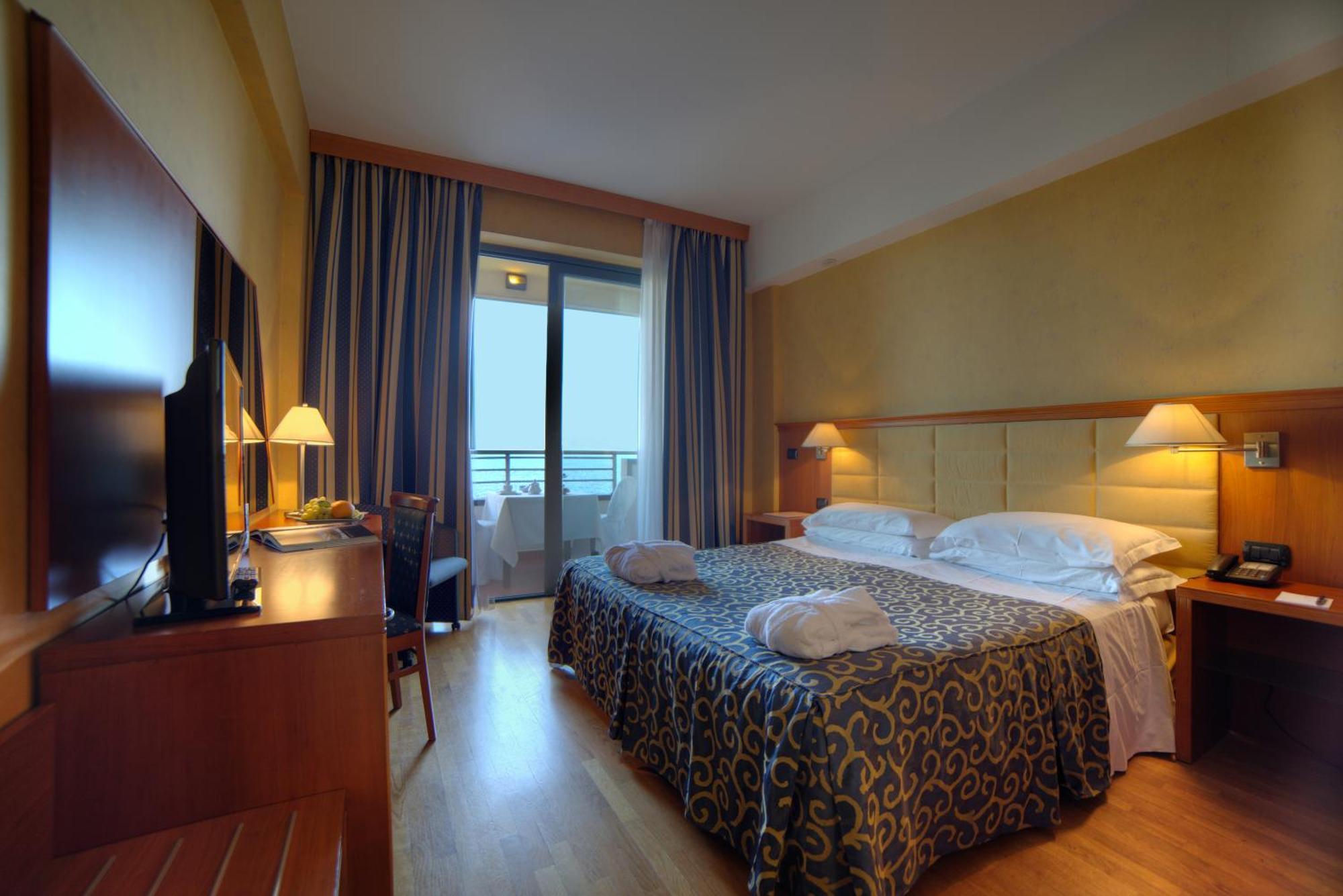Chambre Double ou Lits Jumeaux Deluxe - Vue sur Mer