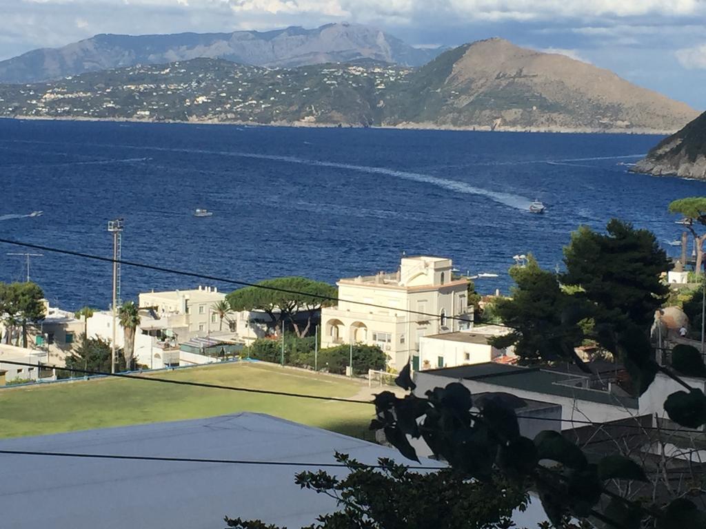Apartment mit 3 Schlafzimmern und Meerblick