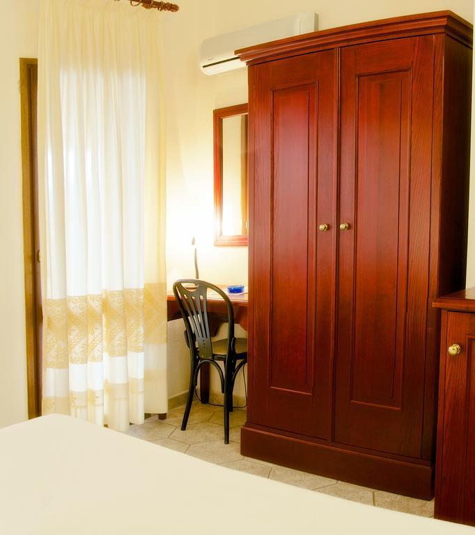 Quadruple Room,1216068124:JPEG