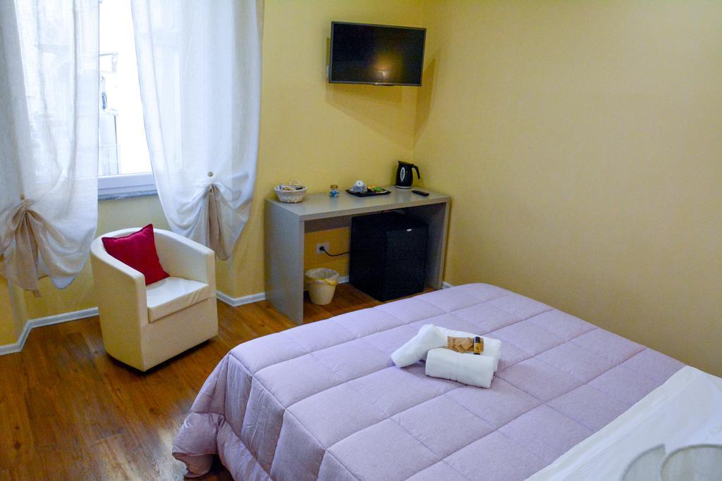 Large Double Room