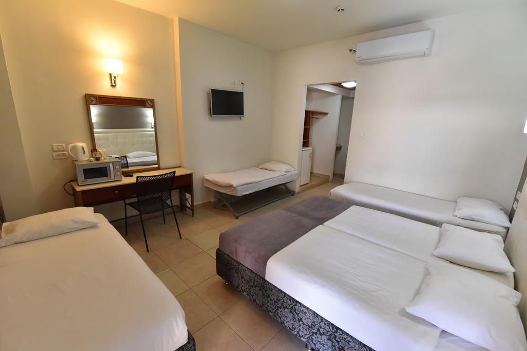 Chambre Familiale (5 Adultes)
