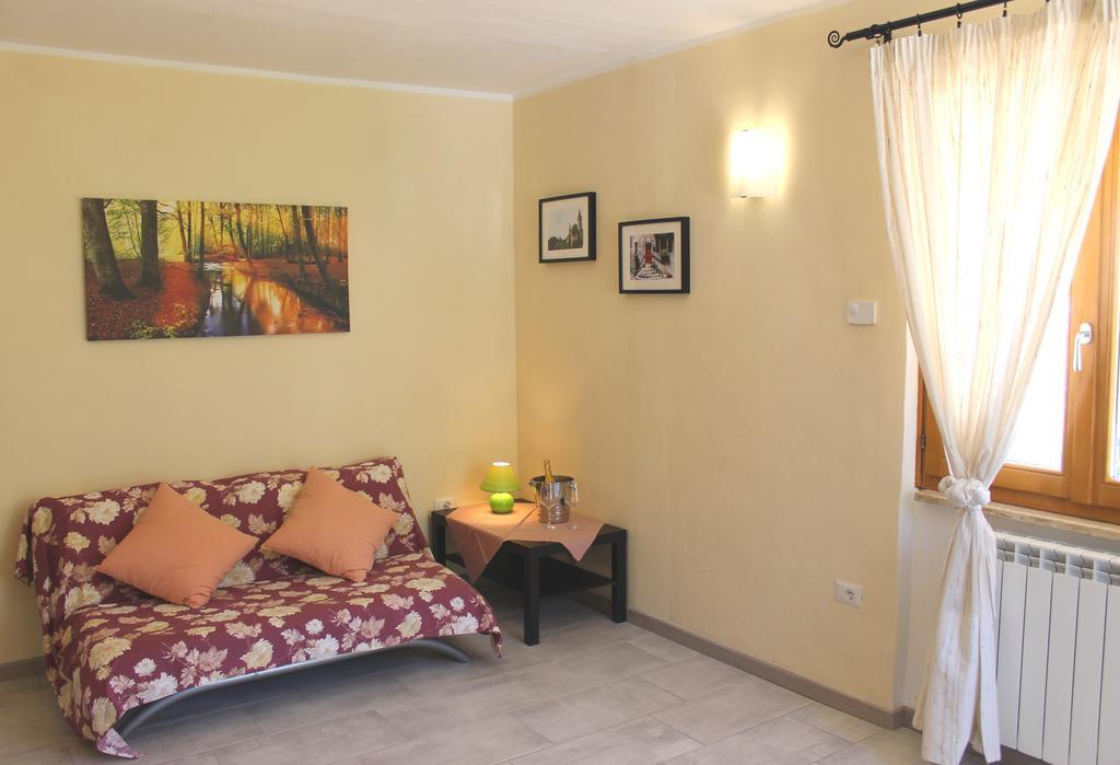 Two-Bedroom House Separate Building,397610283:JPEG