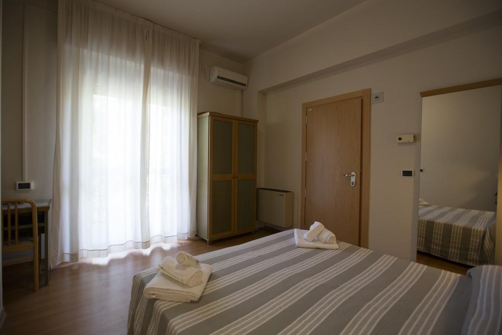 Double Room,413643315:JPEG