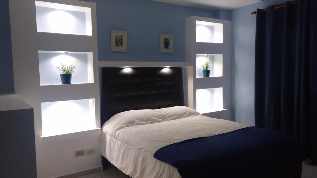 Chambre Double (2 Adultes)