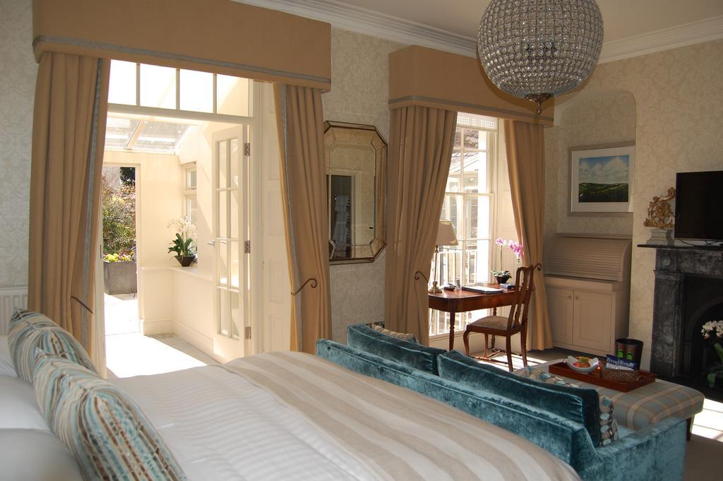 Townhouse Suite