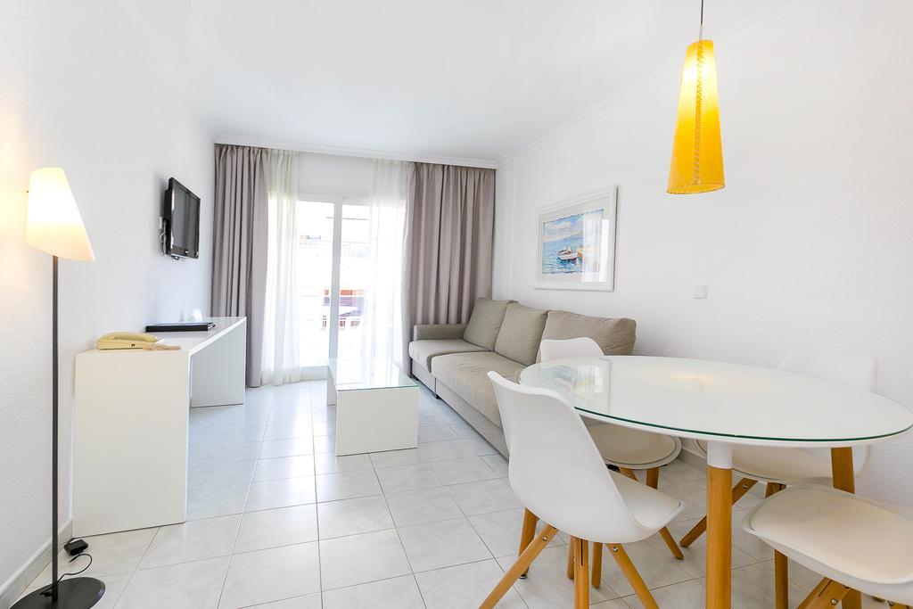 Classic Family Apartment (5 Adults)