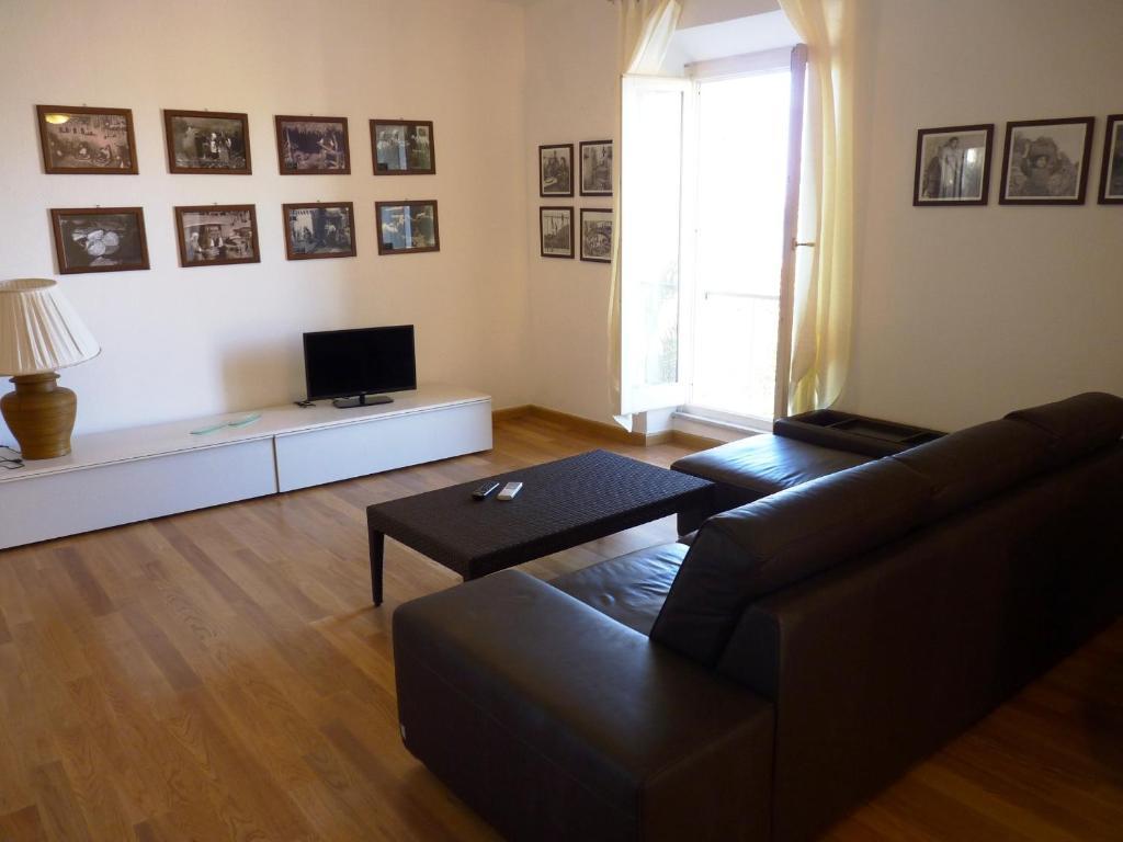 Two Connecting Rooms Sea View