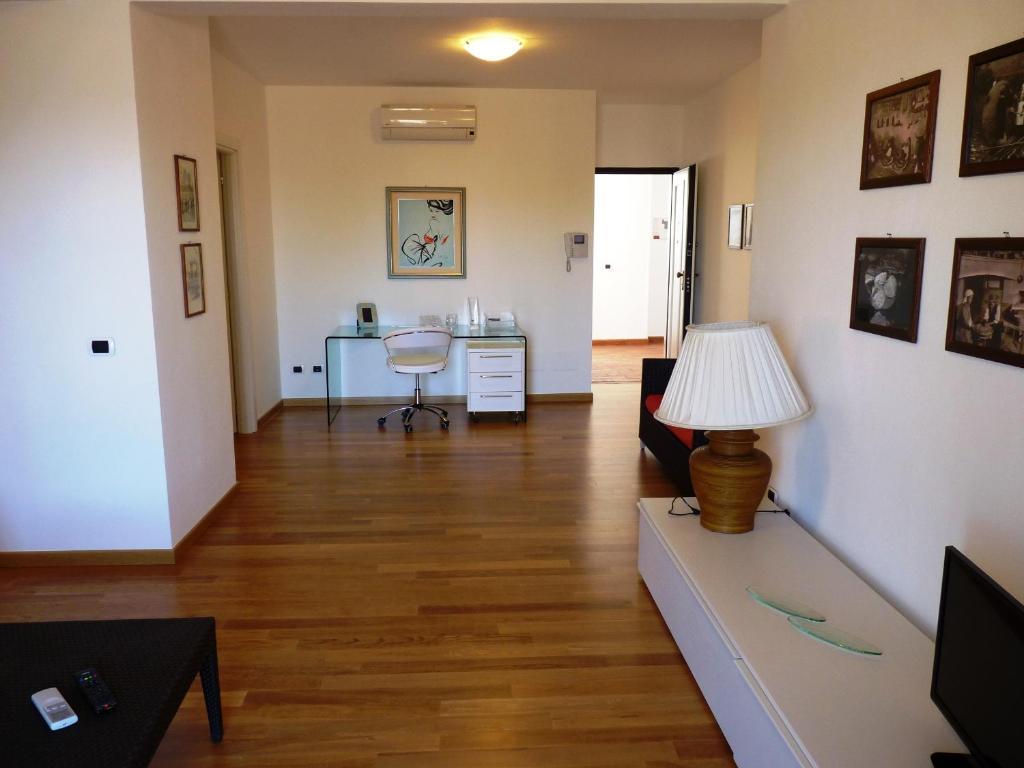 Two Connecting Rooms Sea View