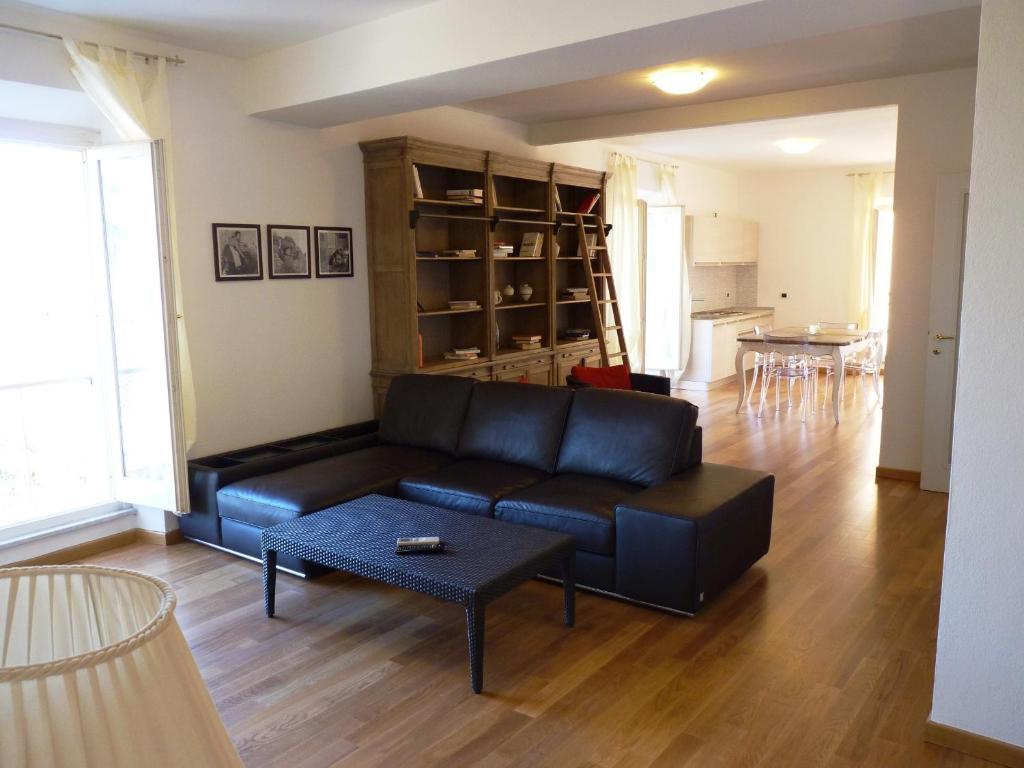 Two Connecting Rooms Sea View