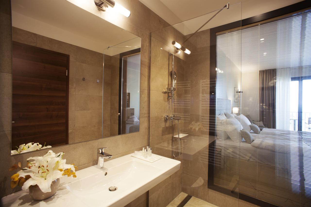 Junior Suite met Terras en Uitzicht op Zee