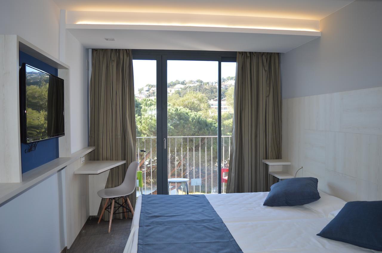 Double or Twin Room Pool View,535848114:JPEG