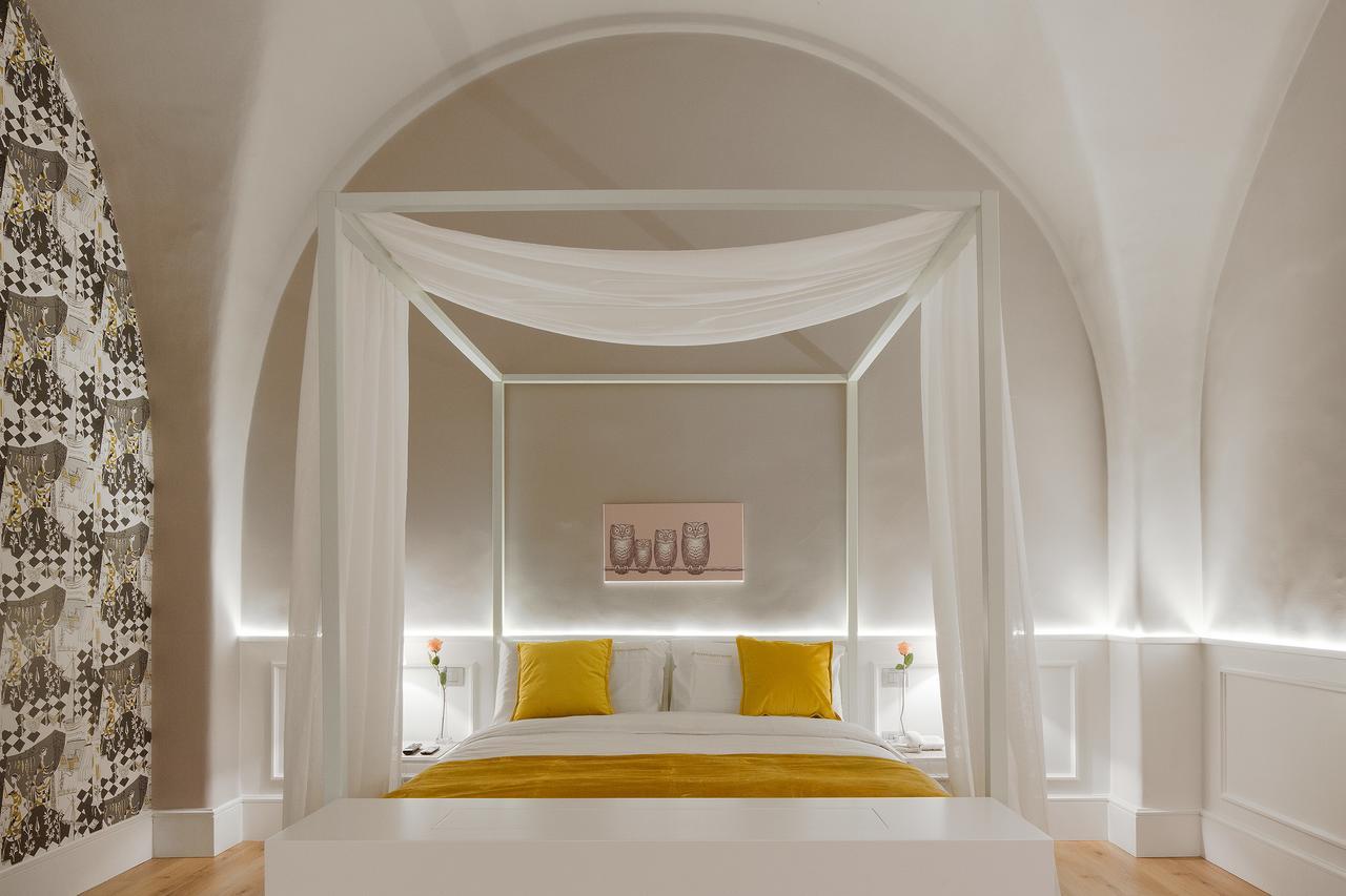 Junior Suite with Balcony