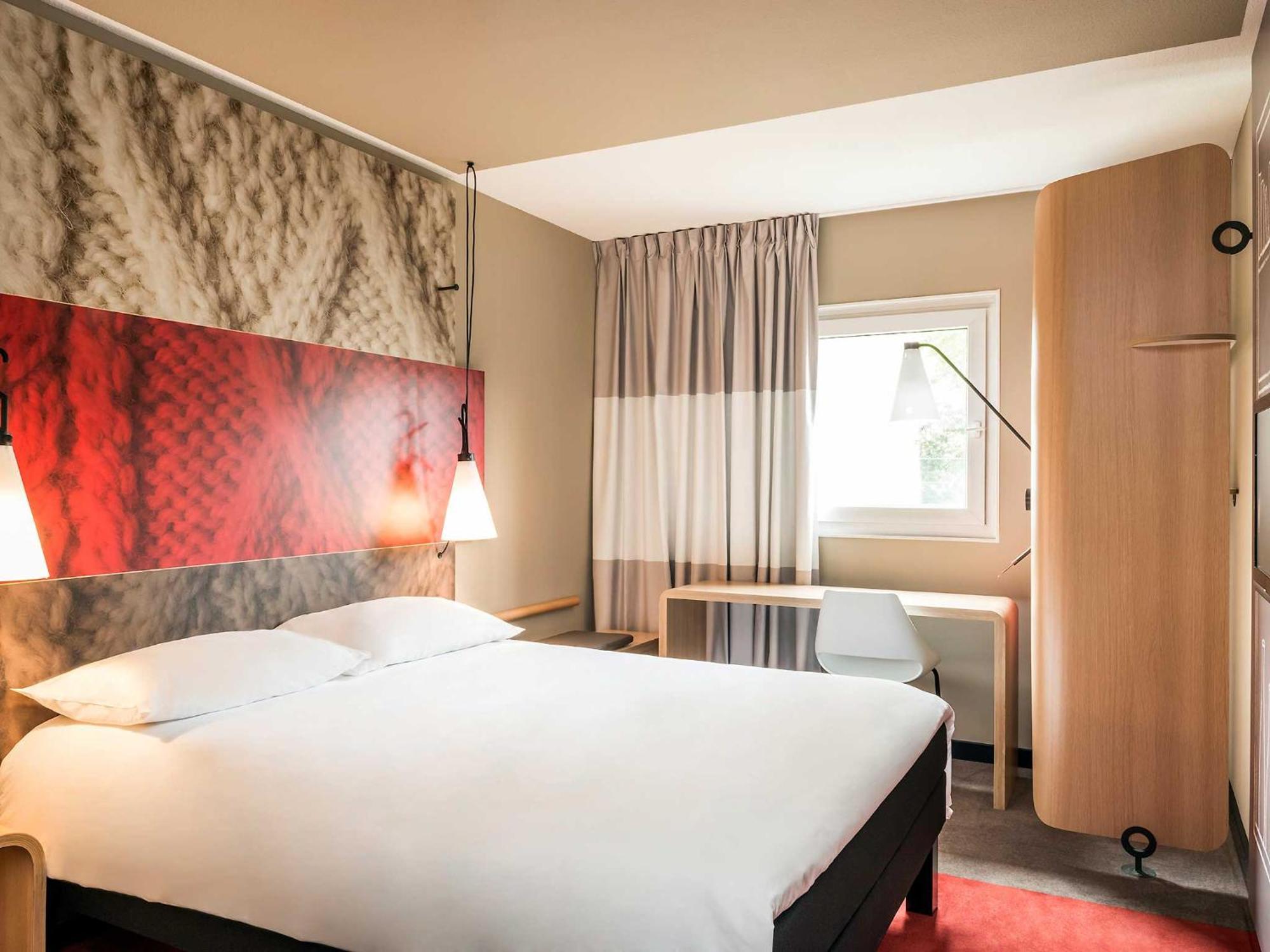 Standard Double Room,1284784678:JPEG