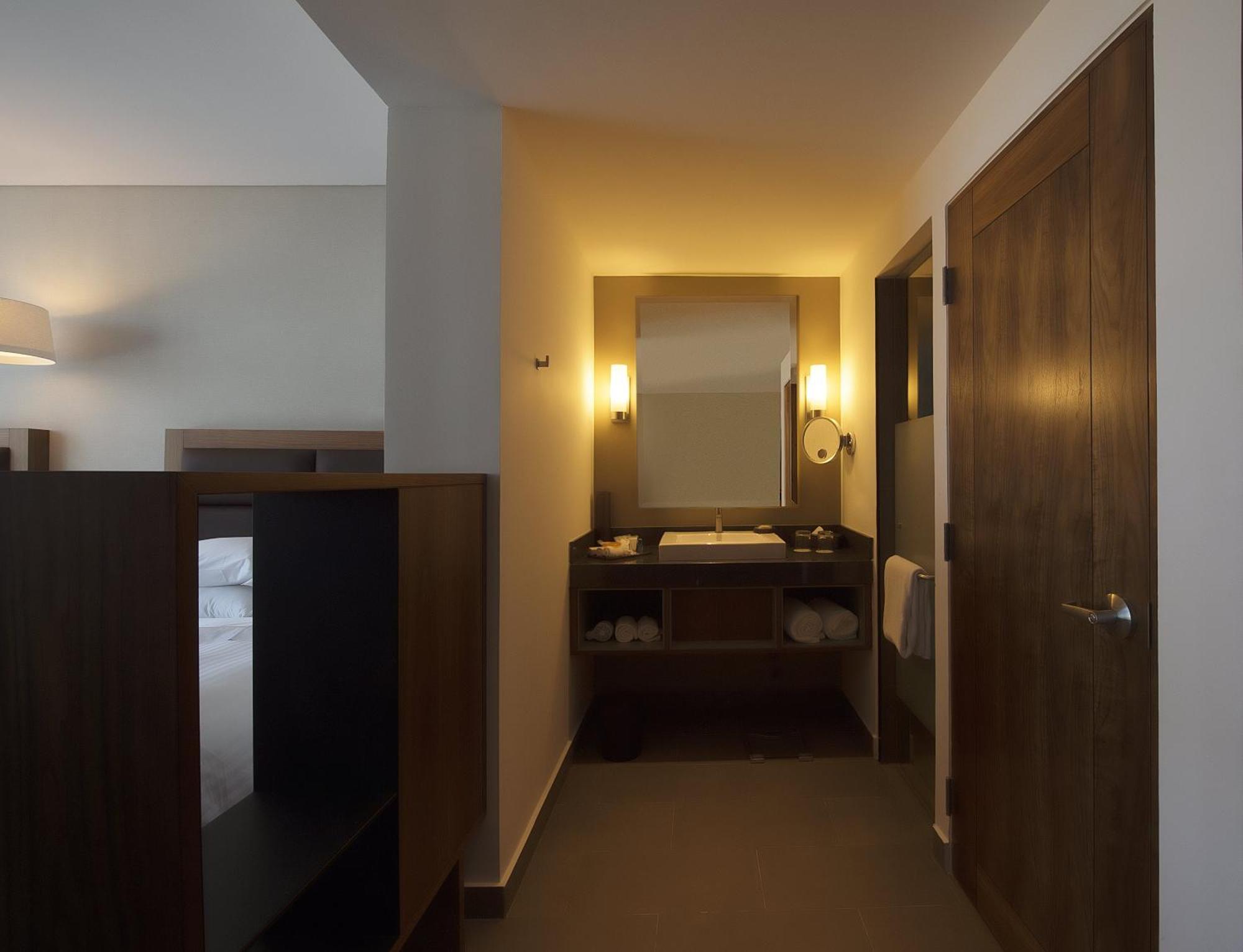 Deluxe Room 2 Double