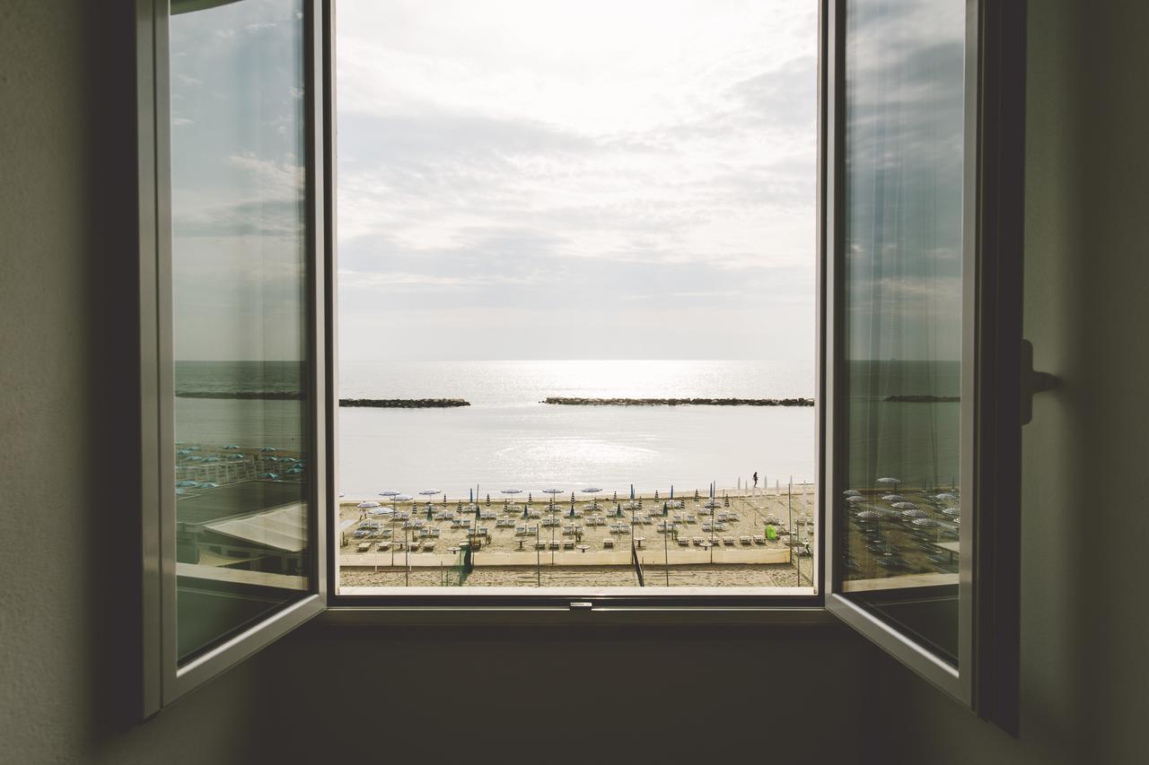 Vierbettzimmer mit Meerblick
