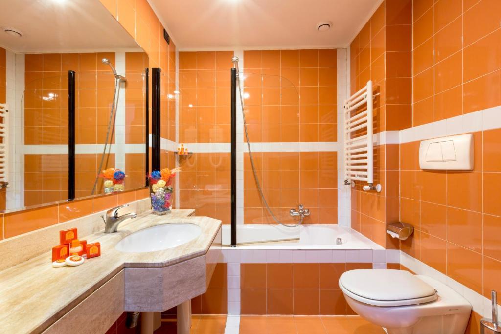 Camera Doppia con Letti Singoli