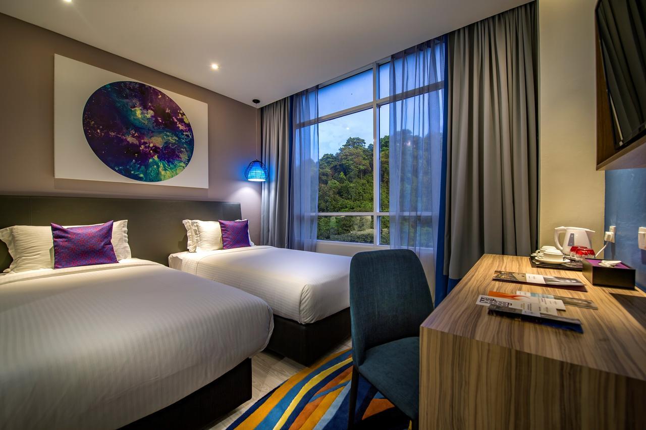 Superior King Room with Garden View