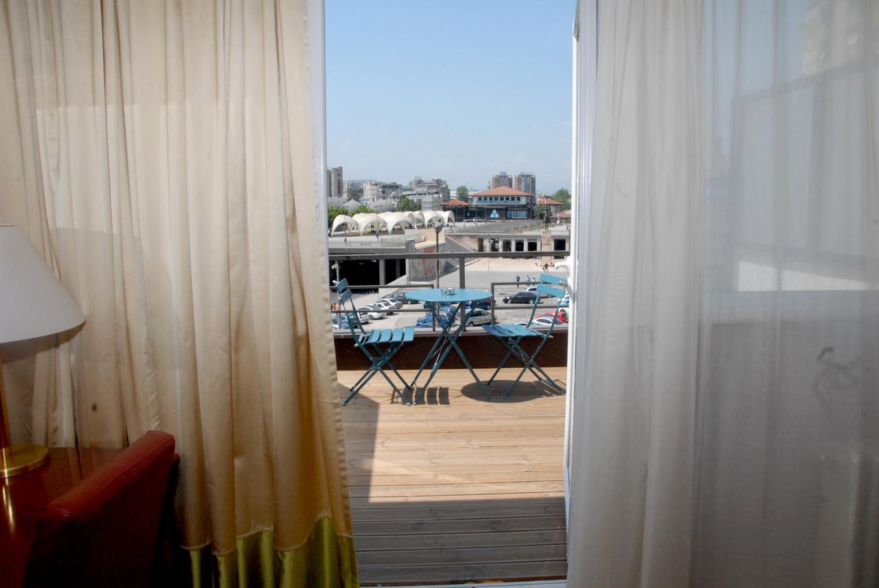 Superior Double Room Balcony City View